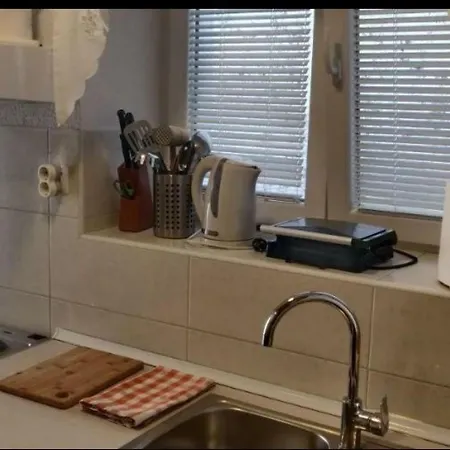 Gemuetliche Im Erdgeschoss By Interhome Apartmán