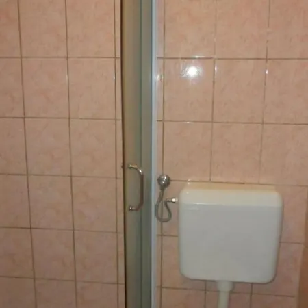 Apartament Gemuetliche Im Erdgeschoss By Interhome *