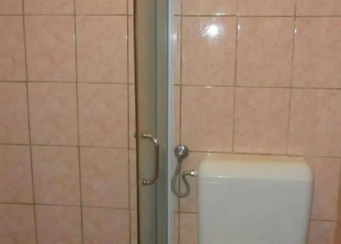 Apartman Gemuetliche Im Erdgeschoss By Interhome *